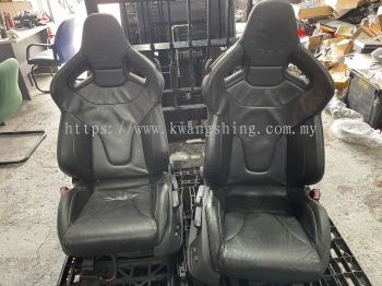 Audi RS5 seat 