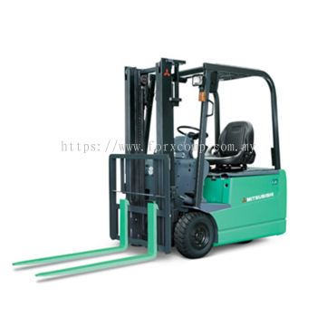 3 Wheel Forklift 02