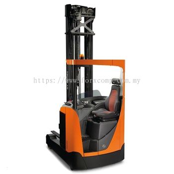 Reach Truck 04