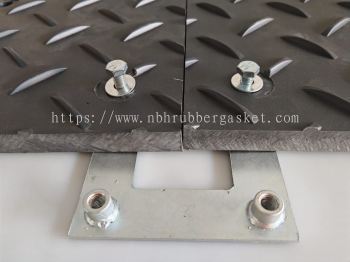 HDPE Floor protection mat with joints