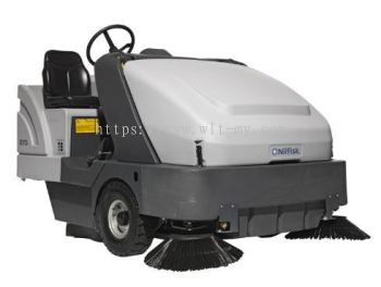 Ride-On Sweepers w/ Hydraulic Dump