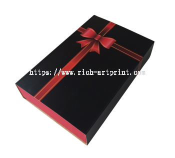 Ready-Made Gift box with 3 differnt colour (Red) B 22-III