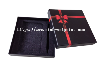 Ready-made Gift Box