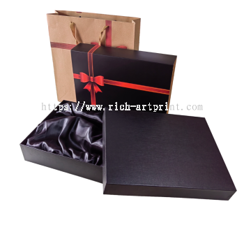 Ready-made Big Gift Box with Sleeve and Paper Bag B 16-V (PB)