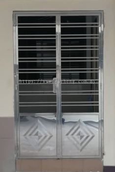 Stainless Steel 2 Swing Door Grille 2叶白钢掩门