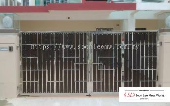 Stainless Steel Main Gate