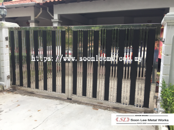 Stainless Steel Main Gate