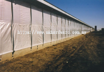 LIVESTOCK AND BARN INSULATED CURTAIN