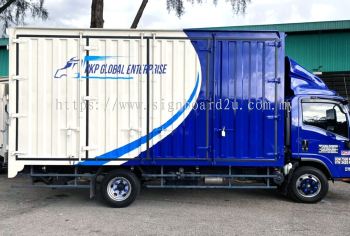 PKP GLOBAL BOXTRUCK STICKER DESIGN & PAINT LINING AT SUBANG JAYA , SELANGOR