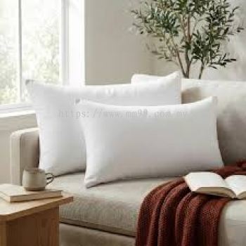 RECTANGLE POLYSTER PILLOW 
