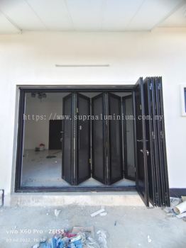 Selangor folding door aluminium 