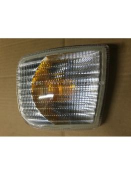 RENAULT SIGNAL LAMP RH 5001834560