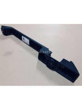 SCANIA GRILLE HANDLE 388536