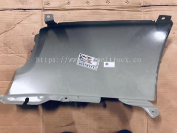 VOLVO CORNER PANEL LH 20379171