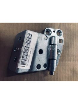 VOLVO TRUCK UPPER DOOR HINGE LEFT HAND 20398135