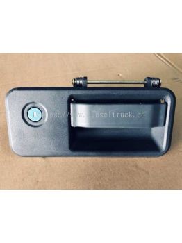 DOOR HANDLE LH (20398466)