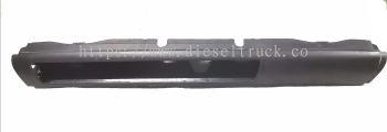 WIPER PANEL GARNISH (R SERIES) MIDDLE 1869913 