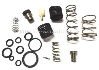 HAND BRAKE VALVE R/KIT 1105738W-*