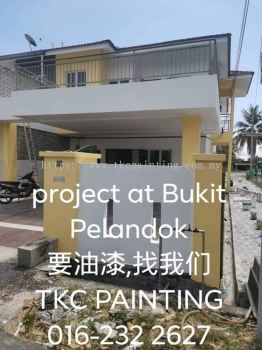 #BUKIT PELANDOK#翻新油漆工作进行#Refurbishment and painting work in progress at #Bukit Pelandok.#要油漆#找我们！！ TKC PAINTING #Seremban #Negeri Sembilan   #拥有21年的油漆经验 #让您安心~#价格最公道!  #翻新油漆工程进行著 #承包与#承接: #各大小油漆工程与#油漆务。     #业大小油漆#     #单层#双层店屋#排屋#Banglo#半独立式#独立式#蓄水池#TNB#候车亭#酒店#工#神庙#学校#住家与#店屋等各大小 '油漆'……     https://www.facebook.com/pg/tkcpaintingN.S/about/      #Painting services &#Painting Projects #package labor and materials。 #Shophouse #home #temple #factory#Tangki#and #school…… https://m.facebook.com/tkcpaintingN.S/?ref=bookmarks  https://www.tkcpainting.com.my      Ms Tan 016-232 2627      http://wa.me/60162322627