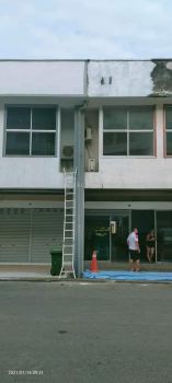  Shop Lot Repainting at Lukut