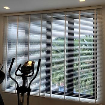 Natural Wooden Venetian Blind for Small Windows - Basswood, Polystyrene Material, Cord Lock System, 35mm/50mm Slat