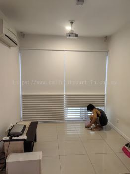 Roller Blind For Office