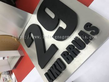 3D Acrylic Signage with Metal box up Base