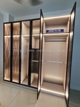 Open Door Wardrobe Concept furniture Simpang ampat Penang customize wardrobe design 