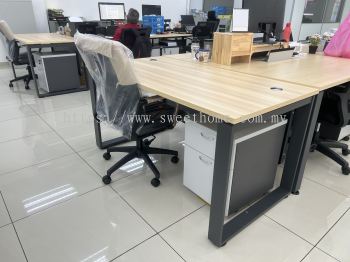 Office Table Penang Metal Leg Durable deliver to Lorong Perindustrian Bukit Mintak ,Penang Science Park ,Simpang Ampat Penang