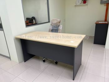 Whole Office Furniture Set Up | Director Table | Standard Office Table | Office Workstation Table 4 Pax | High Back Office Chair Area Juru Penang | Office Furniture Penang