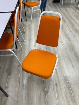 White Epoxy Metal Banquet Chair | Banquet Chair Supplier | Office Chair Penang | Banquet Chair