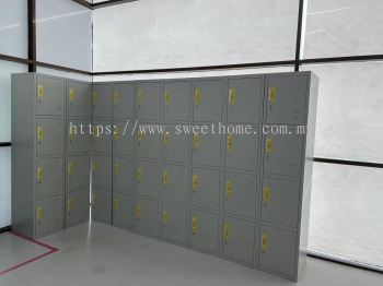 4 Compartment Steel Metal Locker | Loker Besi Pekerja Kilang Letak Barang | Steel Locker With Personal Key | Steel Locker Supplier | Perak | Penang | Ipoh | Kulim Lunas | 