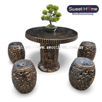 Outdoor Stone table With 5 Stools