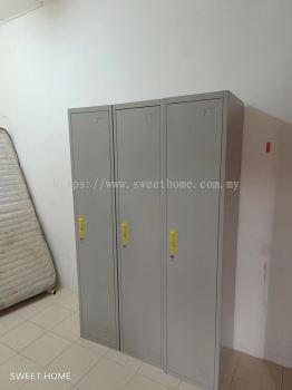 Single Metal BedframE | Single Hostel mattress | Single Door Compartment Metal Locker | Katil Tilam Asrama Murah  |  Almari Loker Baju Besi  | Hostel Furniture Supplier | Pembekal Perabot Asrama | Rawang | KL | Shah Alam | Muar |Perak | Selangor | Penang