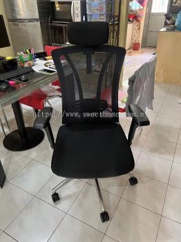 High Back Ergonomic Mesh Office Chair | High Quality Office Chair | Kerusi Pejabat Beroda | Office Chair Penang | Office Furniture | Pembekal Kerusi Pejabat | Penang | Kedah | Kulim | Parit Buntar | Belakong | Sabak Bernam |