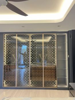 Customade Premium Bedroom Wardrobe | Glass Sliding Door Premium Design Wardrobe | Almari Pakaian Premium Lampu Sliding Door Kaca | Waardrobe Furniture Store | KL | Cheras | Penang | Bertam | Kepala Batas | Jitra | Sik | Alor Setar