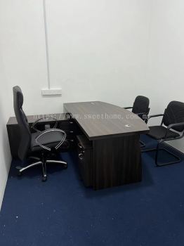 L Shape Director Table | Premium Director Chair High Back | Office Chair Vistor Chair | Pembekal Perabot Pejabat | Office Furniture | Office Table Penang | Office Chair Penang | KL | Cheras | Ampang | Penang | Ipoh | Setiawan | Taiping | Simpang Pulai | Bagan Dato