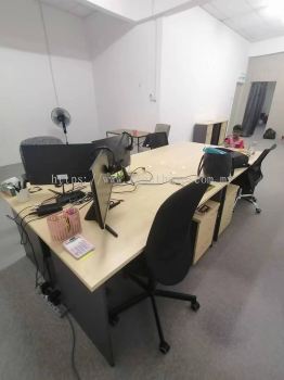 Standard Office Table Workstation | Office Chair Kerusi Pejabat Beroda | Office Meeting Conference Table | Office Furniture | Office Table Penang | Office Chair Penang | Meja Kerusi Terbaik Malaysia | Ipoh Taiping Perak | KL Putrajaya | Cyberjaya Klang Se