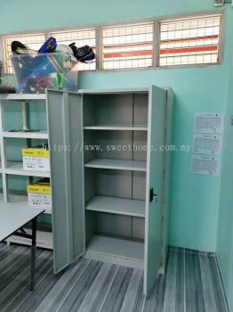 Steel Metal Full Height Cabinet | Filing Cabinet | Metal Cabinet With 3 Adjustable Shelves | Office Furniture | Penang | KL | Klang | Shah Alam | Pontian | Muar | Johor Bahru | Petaling Jaya | Taiping | SLIM rIVER | Perak | Kedah | Kulim |SP