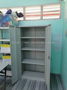 Steel Metal Full Height Cabinet | Filing Cabinet | Metal Cabinet With 3 Adjustable Shelves | Office Furniture | Penang | KL | Klang | Shah Alam | Pontian | Muar | Johor Bahru | Petaling Jaya | Taiping | SLIM rIVER | Perak | Kedah | Kulim |SP