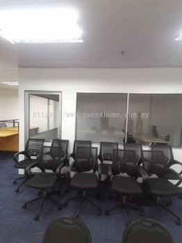 Low Back Office Chair | Mesh Fabric Office Chair | Kerusi Beroda Pejabat | Office Furniture | Cyberjaya | Putrajaya | Genting | Bukit Fraser | Sungai Perak | Raub | Kuantan | KL | Shah Alam | Rawang | jelutong | Georgetown | Penang | Kedah