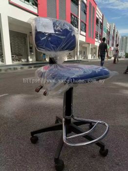 Productio Chair With Footrest | Lab Chair | High Office Chair | Office Furniture | KL | Penang | Kedah | Kulim | Baling | Lunas | Sungai Petani | Kangar | Arau Perak | Raub | Kuantan | Pahang | Kuala Selangor | Rawang