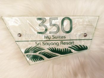 Shappy or Customade Door Plate with Green Fonts