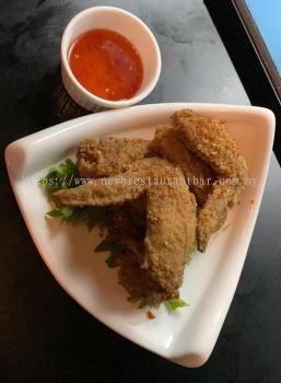 Salt Pepper Chicken Wing (6PCS)