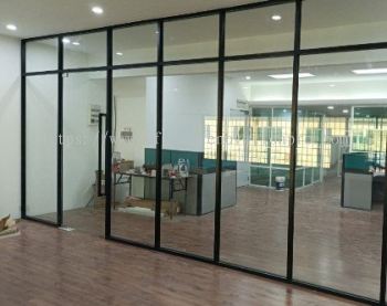 Shopfront Glass Contractor Sunway | 玻璃承包商 Sunway