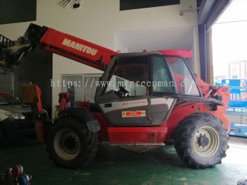 Manitou MT1440 (YOM 2013)