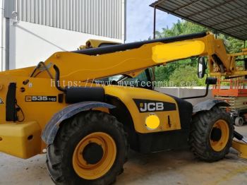 JCB535-140 (YOM 2017)