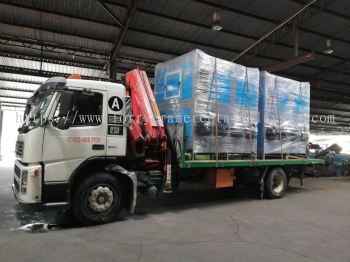 Lorry Crane in Selangor