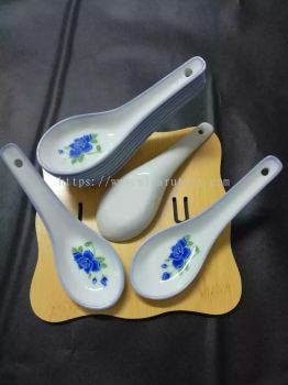 BR7608 BLUE ROSE DESIGN CHINESE SPOON