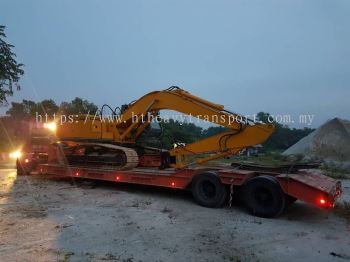 Low Loader Heavy Machinery Rent